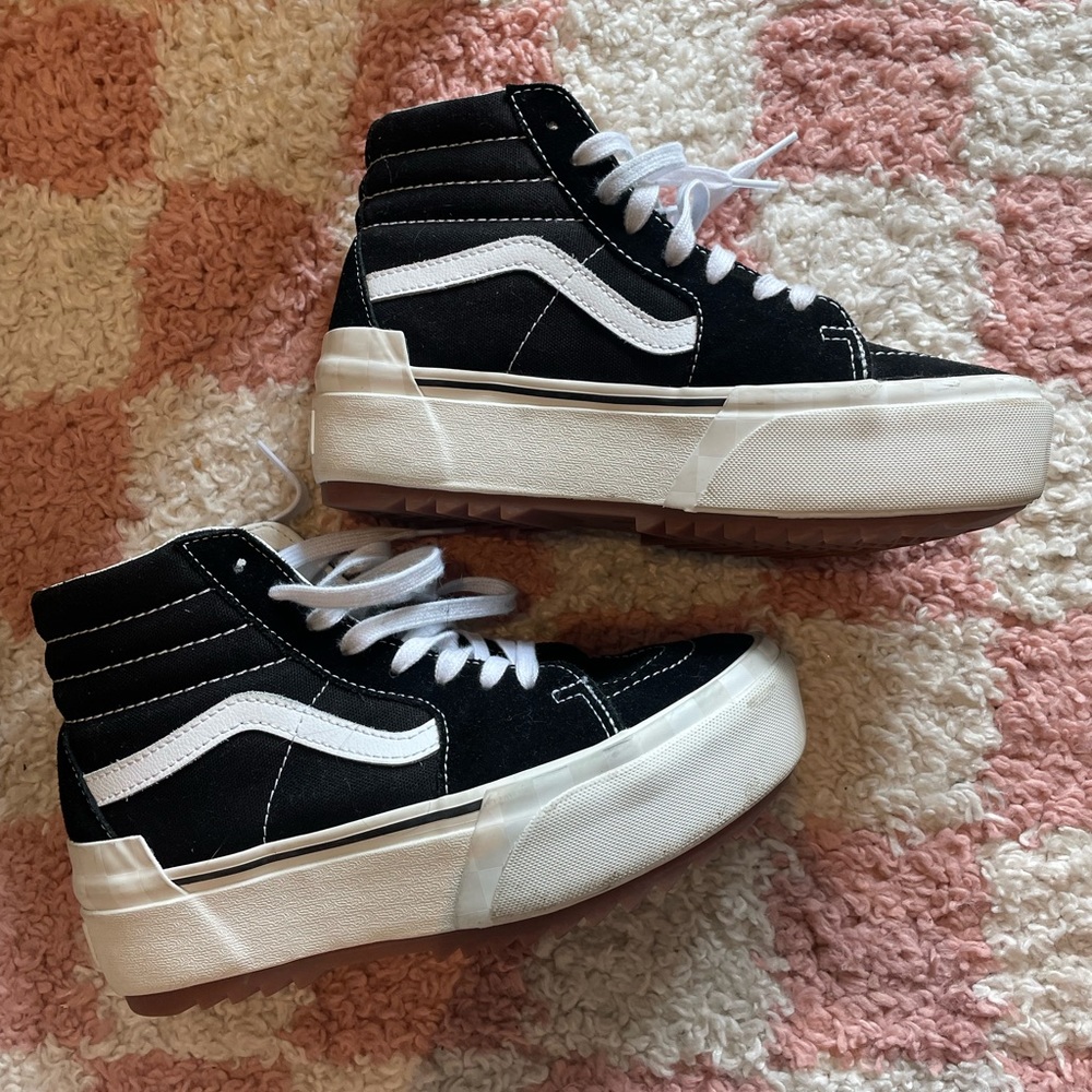 Hi top platform vans